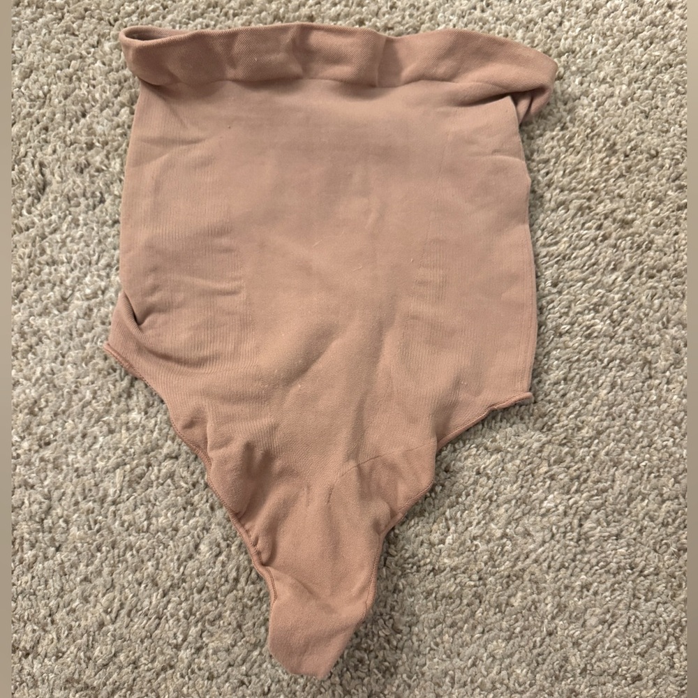 SKIMS Tan Shapewear Intimates